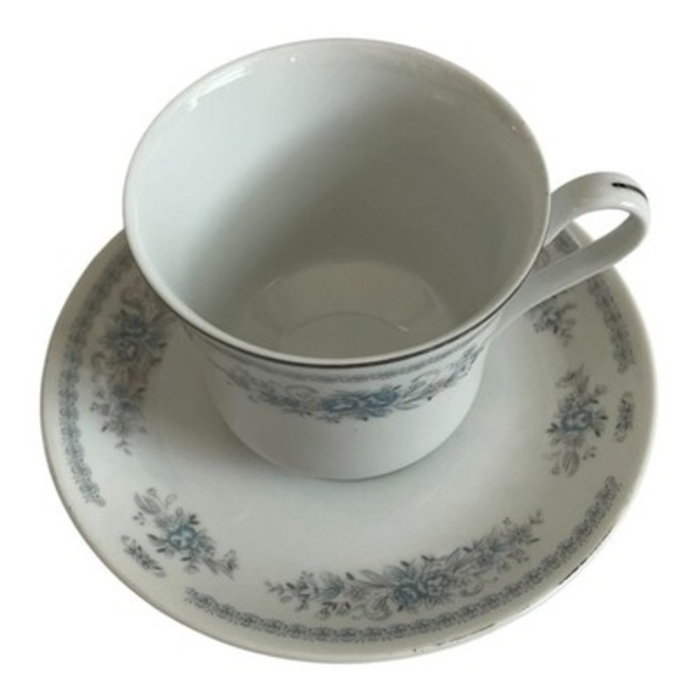 Christine Fine Porcelain China Japan Teacup Saucer Set Blue Floral Platinum VG - Picture 4 of 7